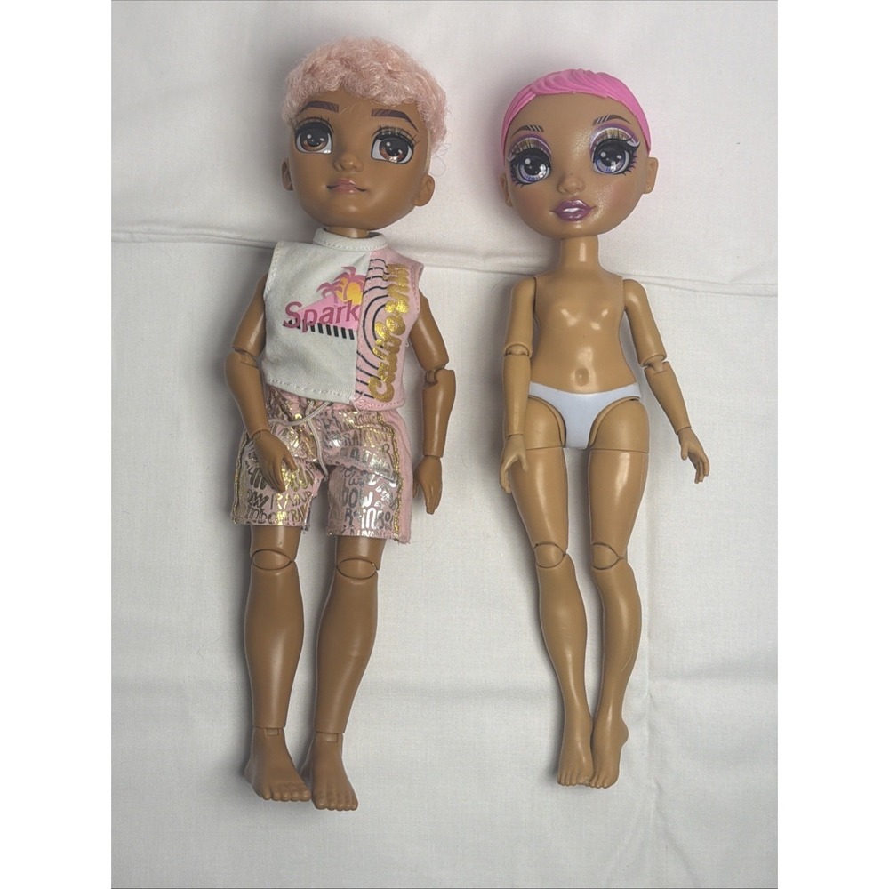 Rainbow High Pacific Coast Finn Rosado & Avery Styles Articulated